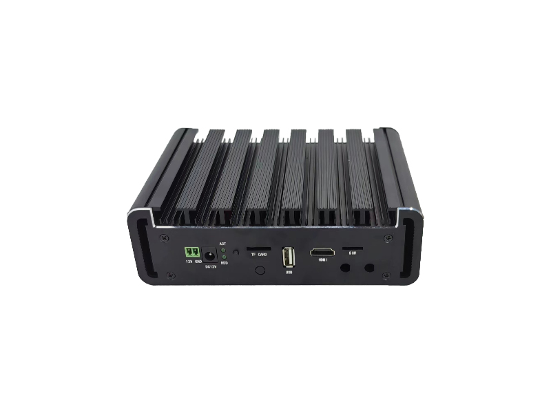 邊緣計(jì)算網(wǎng)關(guān)OM-EG10-5Tops