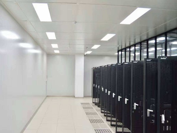 動(dòng)環(huán)監(jiān)控系統(tǒng)哪家公司好？入圍過(guò)通信、電力、電網(wǎng)行業(yè)的！